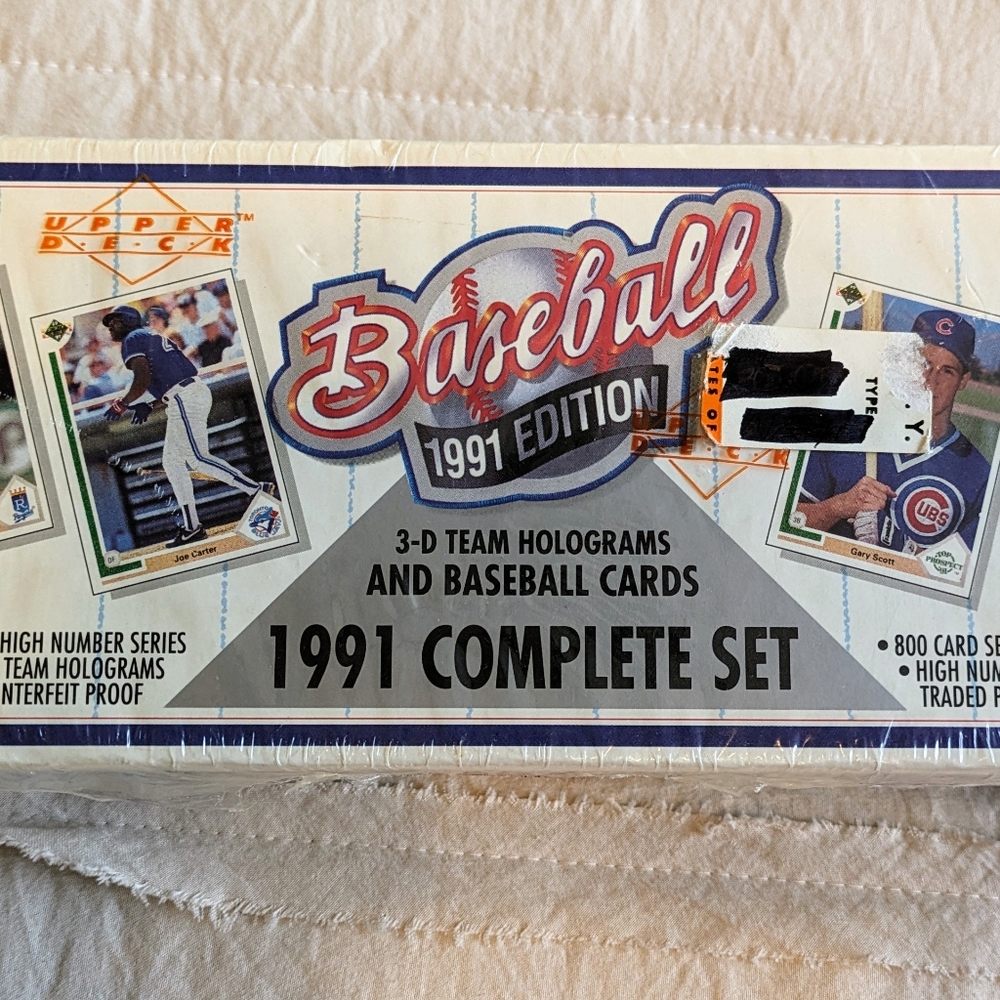 1991 complete unopened set of upper deck baseball cards
